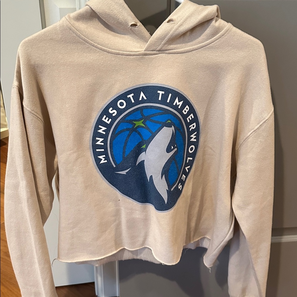 Minnesota Timberwolves cropped hoodie